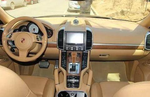 当年得花几百万才能把它买下，如今低价甩卖，无人问津！