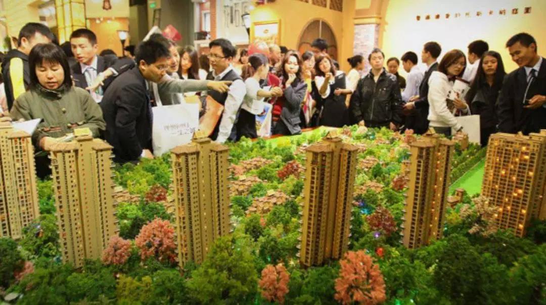 成都买房摇号新政解读,运气好刚需都能买两套