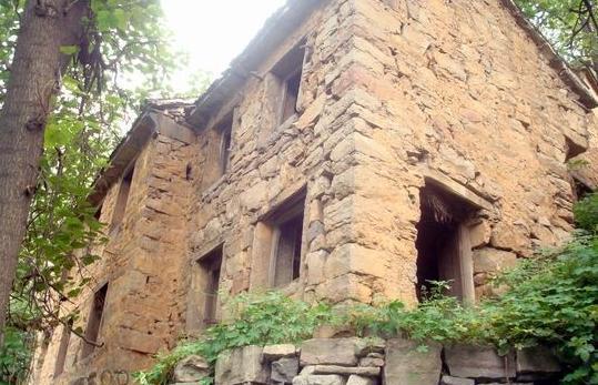 中国第一鬼村河南焦作封门村 人鬼混居人死不