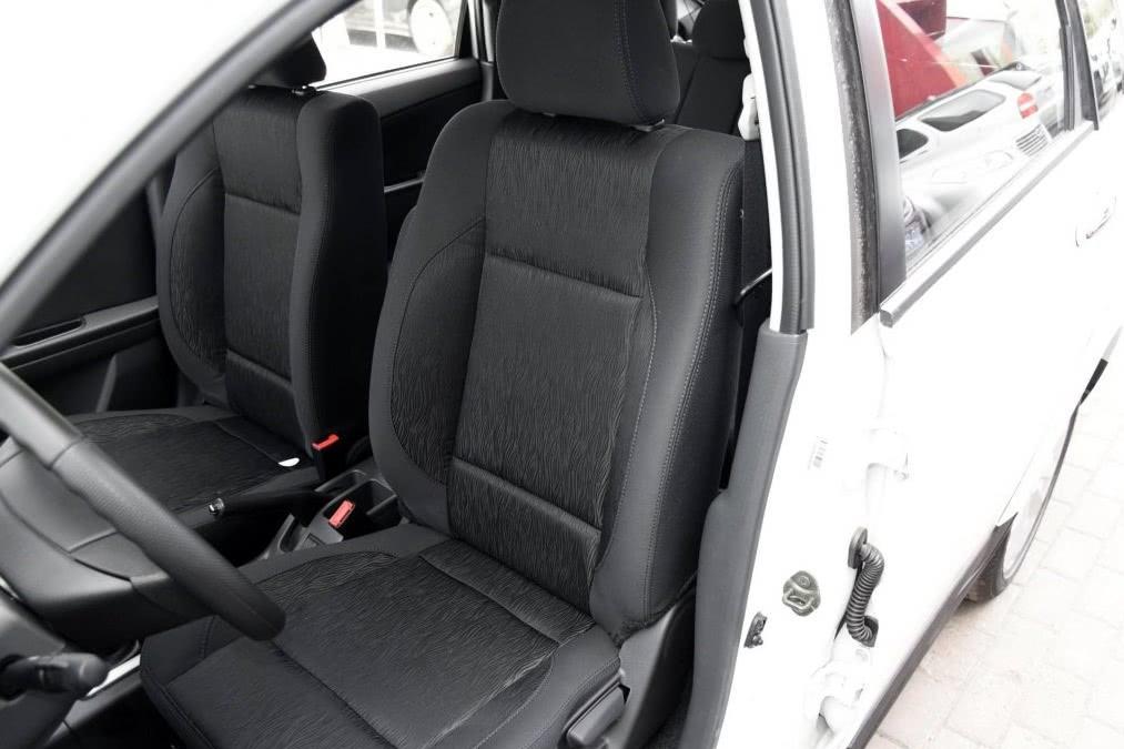 桑塔纳就卖个名字了,便宜耐用老车就剩这辆,四