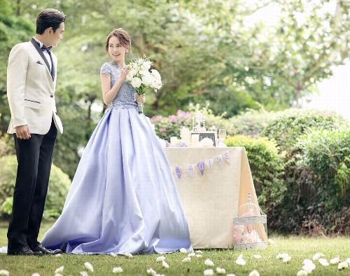 听说婚前彩礼只是过场,小伙子立刻贷款38万,婚