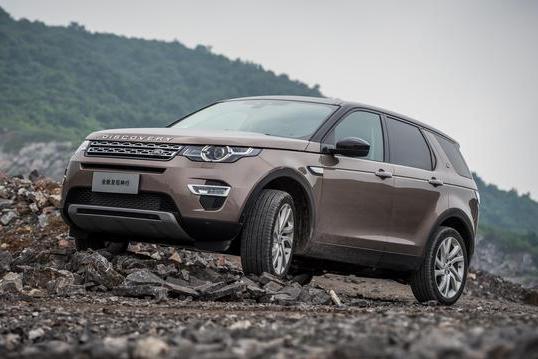 被国人捧红后就飘了！曾卖70万比奥迪Q7亮眼，如今23万无人心动