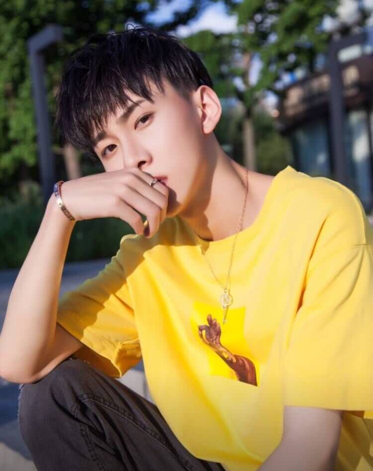 王乐乐霸气的照片