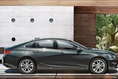 风尚问答：50万落地哪款豪华轿车的性价比最高？林肯大陆如何？