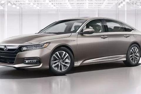 2018年最尴尬的一波新车，还没上市就败了，都是重量级