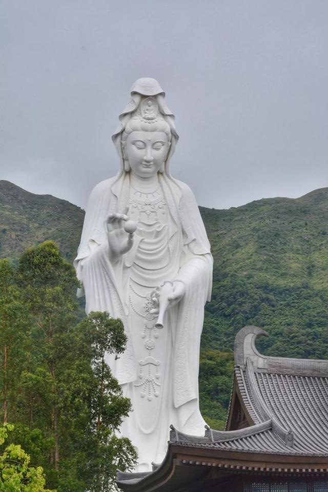 李嘉诚花 26 亿建的慈山寺，到底有多美？