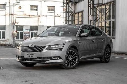 目前家轿在中国老百姓中的普及率大大提高