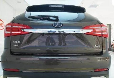 如果比亚迪唐不用雷克萨斯的外壳，销量一定会超越维特拉！