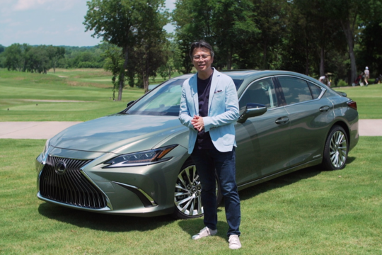 夏东评车 雷克萨斯新一代ES试驾：自在，最简单又最难获得的体验