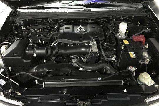 仅22万就可入手V6越野世家硬派suv,但配5AT这样的老古董