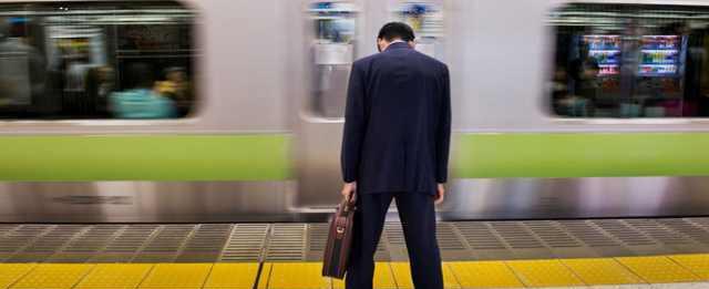 日本年轻人的压力大到什么程度, 连自杀都扎堆