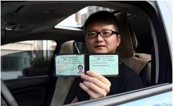 为什么很多学驾照不考C2, 买车却只买自动挡的