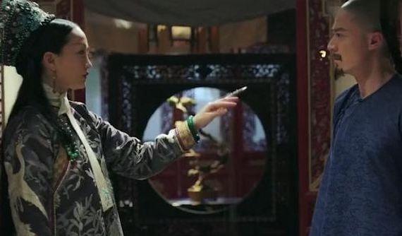 如懿传：如懿断发自尽，进忠不慎说漏嘴，令乾隆对他俩产生疑心