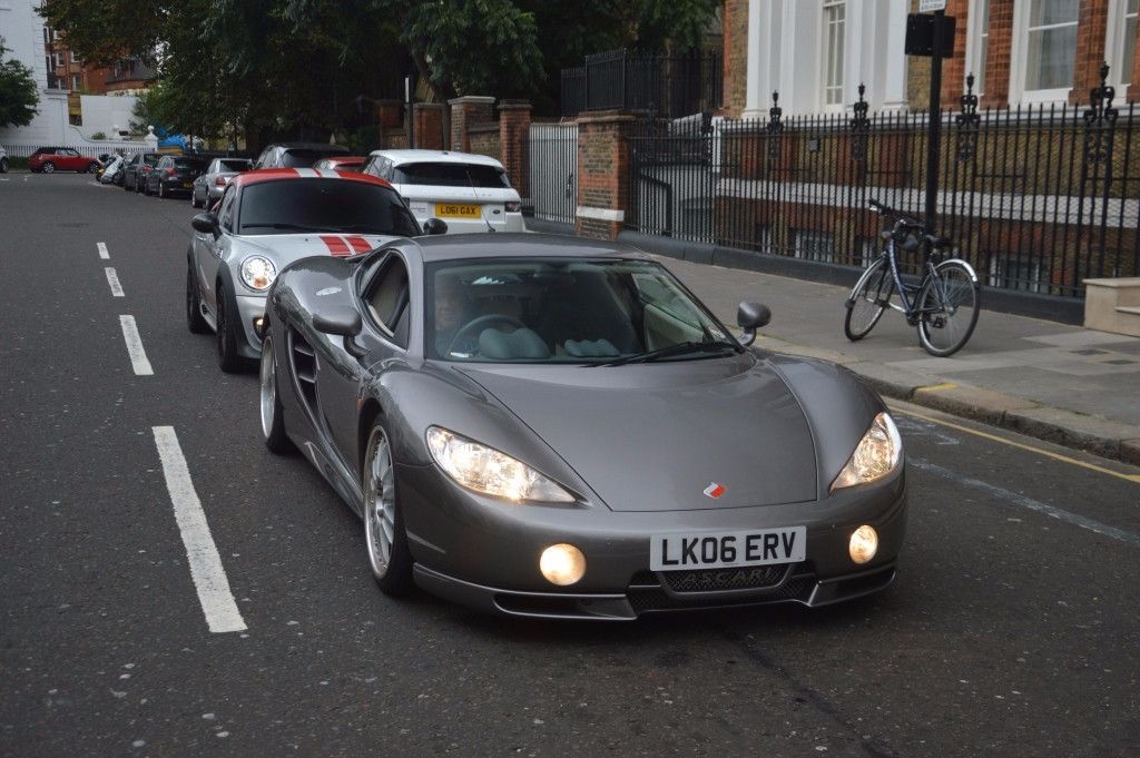 不到50人的车厂,每年生产50台车,法拉利都没有