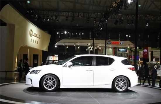 汽车新霸全新上市，为了他果断放弃奥迪，奔驰，仅售22万起