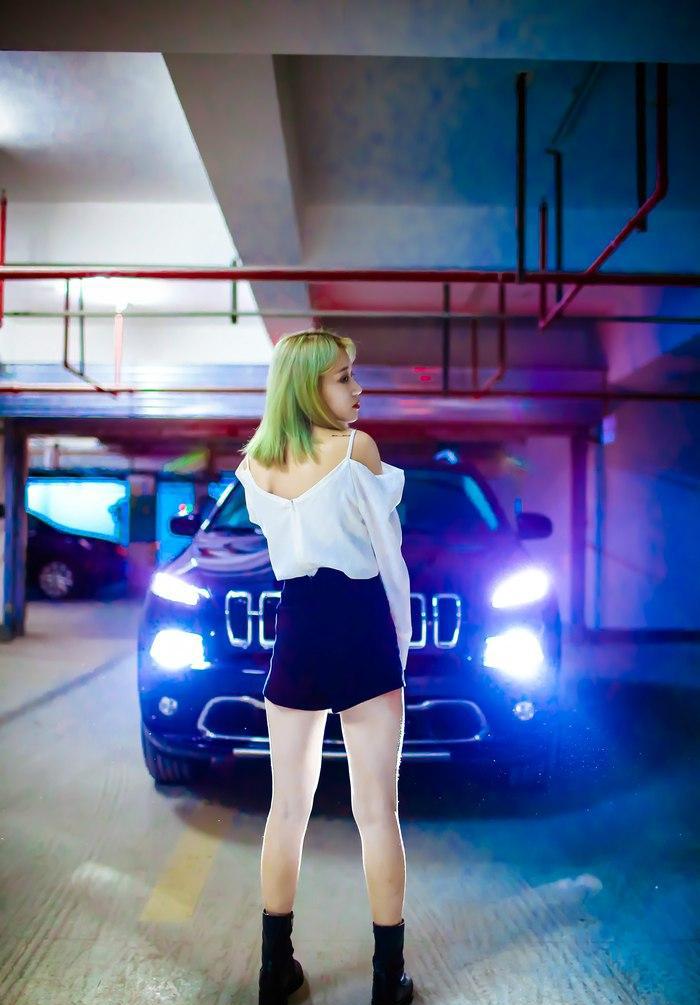 谁说Jeep是只属于男人的情怀? 看萌妹子如何驾驭Jeep自由光