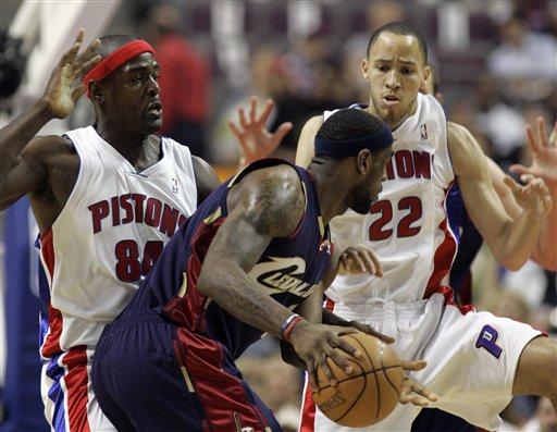 回顾经典:2007年骑士VS活塞G5 詹姆斯连得25