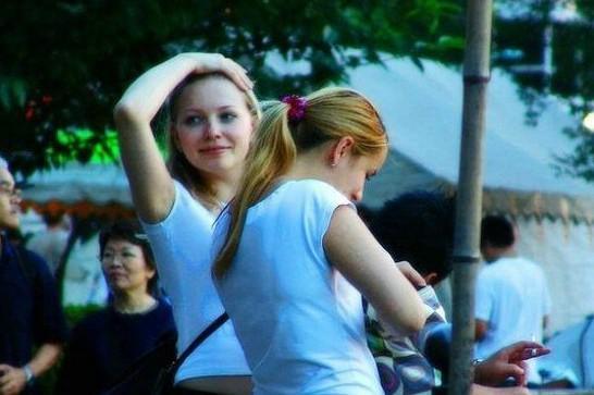 娶个俄罗斯媳妇彩礼钱要多少?俄罗斯美女告诉