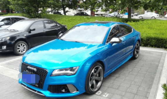 南京小伙花42万买辆二手奥迪A7, 朋友们看到车后纷纷赞叹不已