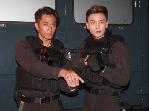 他是张馨予前男友，绯闻女友无数，私生活混乱，还被逼捐精