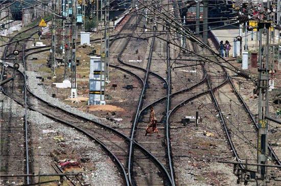 二战时印度实力比中国还强,为何现在却被远远