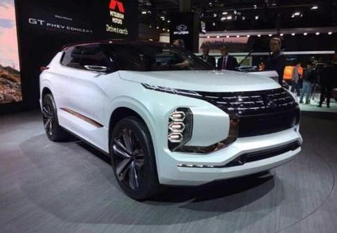 三菱疯狂了！ 新车气势比路虎揽胜还足