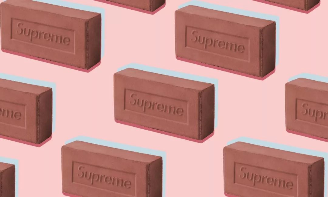还在吐槽Supreme玩法?他和日默瓦联名旅行箱幼儿园积塑游戏砖头图片