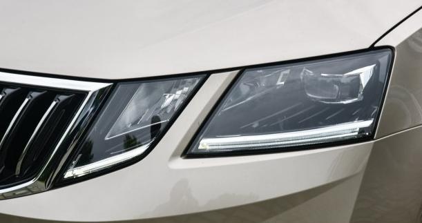 剑走偏锋? 新款明锐换上分体式大灯! 网友: 这也太丑啦