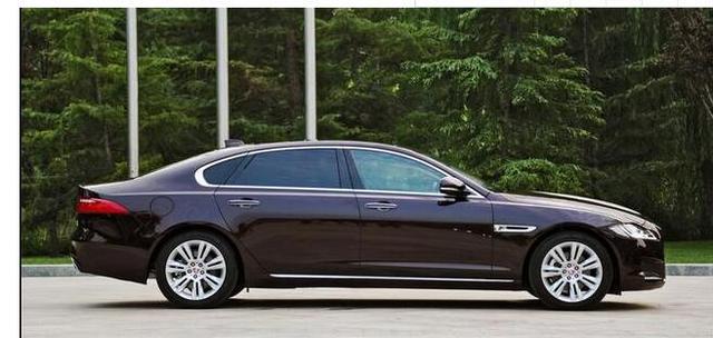 这豪车狂降16万月销量还是不过千，网友称：只因两字