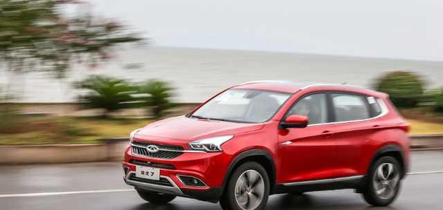 这辆9万起售的SUV，融合路虎技术，发动机10年100万公里保修！