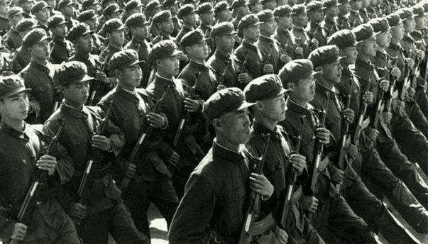 中印战争中,林彪率军剑指新德里,为何关键时刻