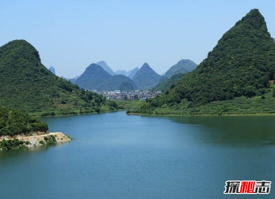 广西柳州融水古鼎龙潭之谜,龙潭内敲锣打鼓(水