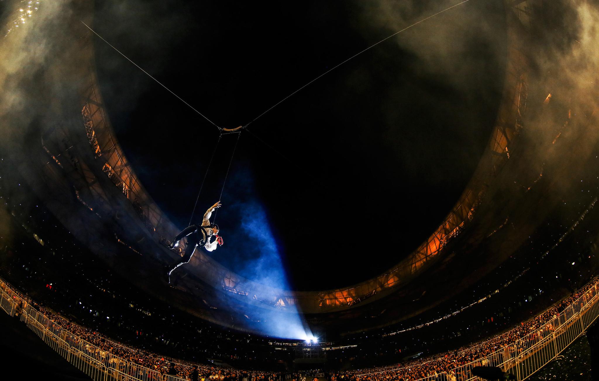 2018华晨宇鸟巢火星演唱会连唱两天 嗨翻鸟巢