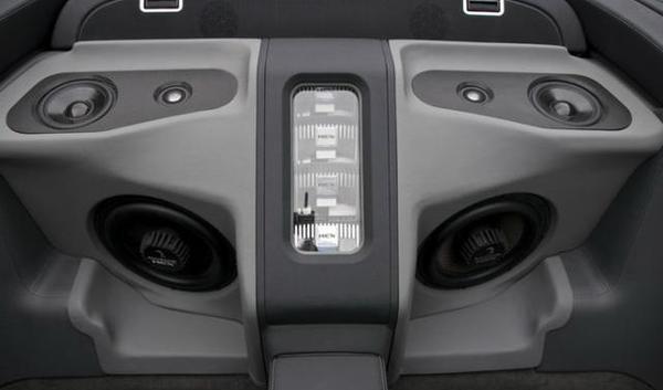 宝骏560原厂订制哈曼INFINITY音响抢先体验