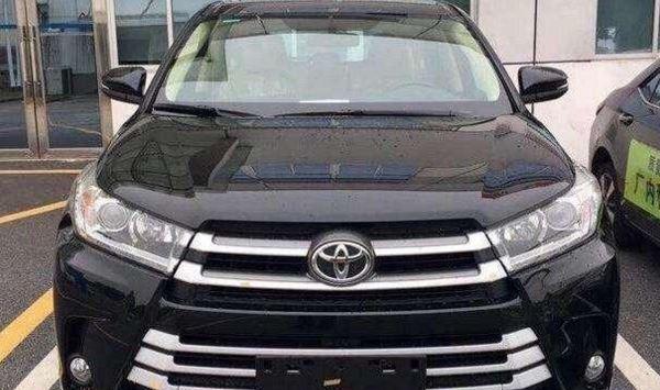 全国首提2018款丰田汉兰达 雷克萨斯外观风格 内饰全面提升！