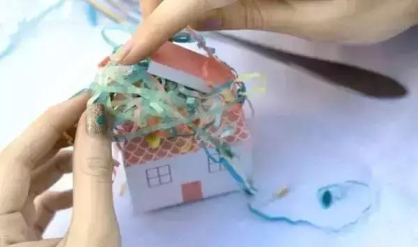 小小传承人:5款幼儿园手工制作简单的卡通小房子