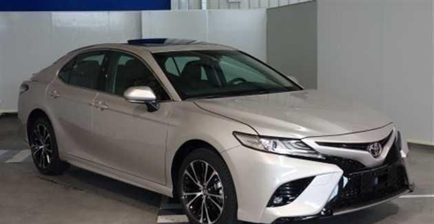 实拍全新第八代凯美瑞, 颜值远超雅阁迈腾, 16万重回销量巅峰