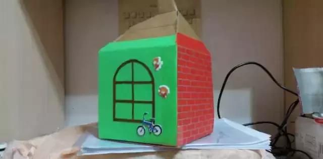 小小传承人:5款幼儿园手工制作简单的卡通小房子