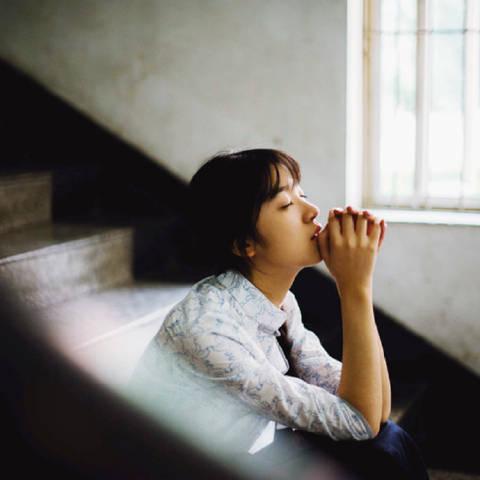 ��һ���ҽ̺ܺõ�Ů������ʲô���飿