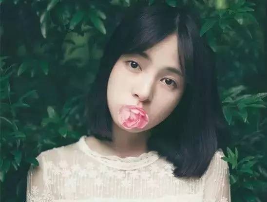 8款抖音网红八字刘海图片 任选一款你也能变身