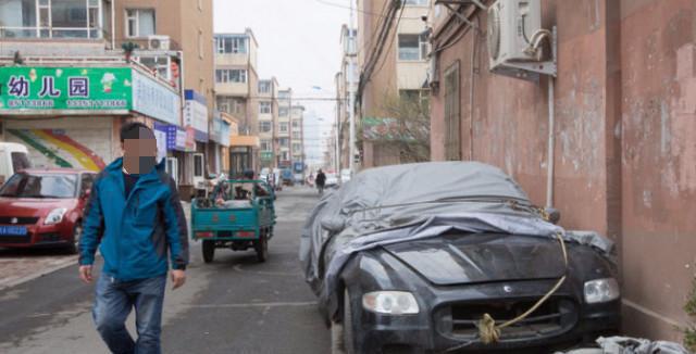 裸车279万的玛莎拉蒂数年无人来领, 偷掉一个车标就值好几万