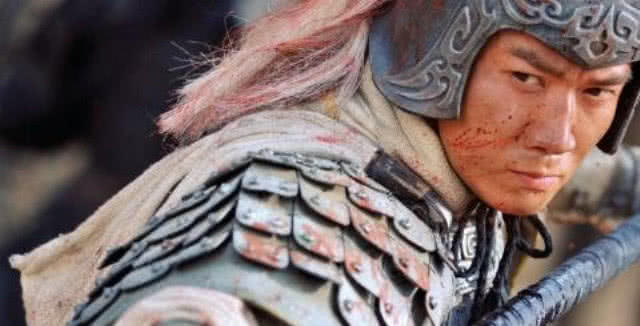 三国演义里常说，与你大战三百回合，那么三百回合是个什么概念？