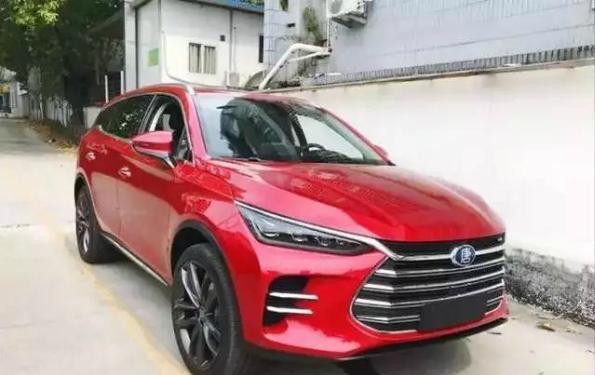 国产最美SUV易主，首批唐二代车型到店，帅出了新天际，售12万起