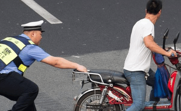 公安部下达死命令, 电动车禁令强制执行! 新车