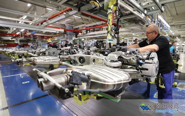 双展齐发:德国双城记,香车配马克