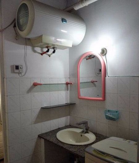 临沂一租户退房发生纠纷 房主:房子变成垃圾场