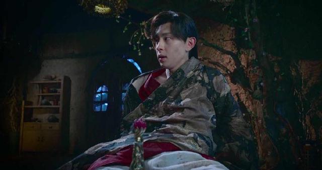 《香蜜》旭凤的15套服饰,两套穿锦觅的,红色妖