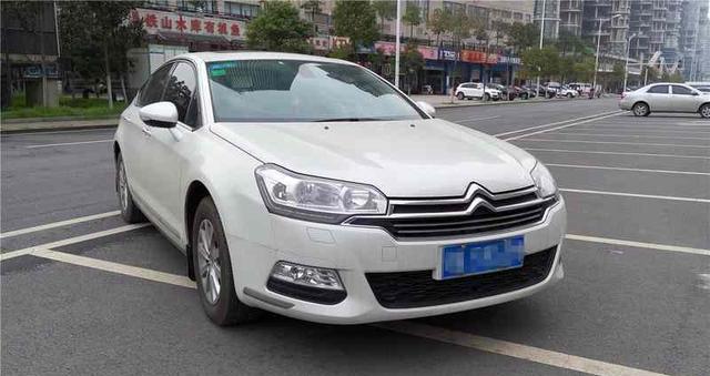 新车买来16万, 现只需6万, 不光买来练手, 家用上下班也不错!