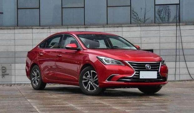 长安发飙了，外观更加运动，售6万起实力叫板吉利帝豪！