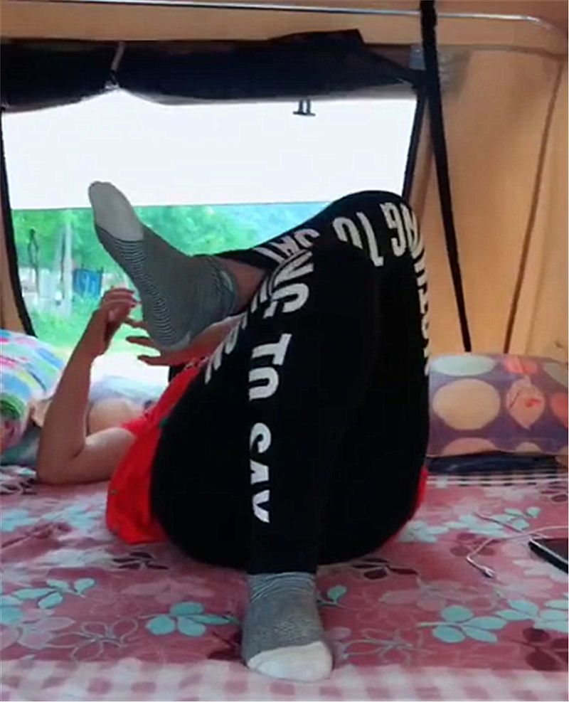 成房车,车主自驾游,甚是惬意!网友:不用上班么